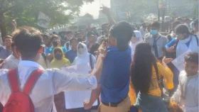 &zwnj;&lsquo;পুলিশের গাড়ির লাইসেন্স নেই, নিরাপদ সড়ক কীভাবে হবে?&rsquo;