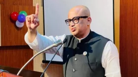 যে প্রক্রিয়ায় পদত্যাগপত্র দিলেন ডা. মুরাদ