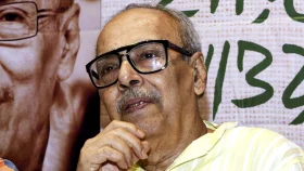 করোনায় আক্রান্ত শীর্ষেন্দু মুখোপাধ্যায়