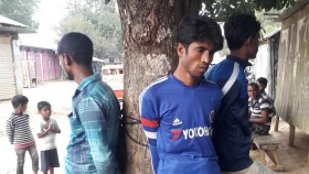চুরির ঘটনায় গাছে বেঁধে মারধর, ইউপি মেম্বারসহ গ্রেফতার ৩