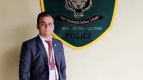 দুদকের উপসহকারী পরিচালকের চাকুরিচ্যুতি নিয়ে ধোঁয়াশা দূরের আহ্বান টিআইবির