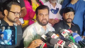 জায়েদ খান ছলনার আশ্রয় নিয়েছেন, শপথ বাতিল: ইলিয়াস কাঞ্চন