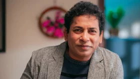 ঈদে নেতার ভূমিকায় মোশাররফ করিম
