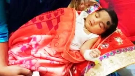 সড়কে ভূমিষ্ট হওয়া শিশুর খরচ বহনের নির্দেশনা চেয়ে রিট