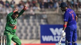 উড়ন্ত ভারতের মুখোমুখি আজ বাংলাদেশ