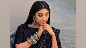 আধুনিক সাজে রূপার গয়না