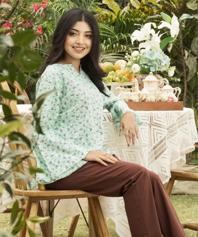 গ্রামীণ ইউনিক্লো ঈদ পোশাকে কমফোর্টকে প্রাধান্য দিয়েছে