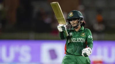 অস্ট্রেলিয়ার সামনে প্রতিরোধই গড়তে পারলো না বাংলাদেশ 
