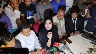 কারামুক্তির পর সংবাদ সম্মেলনে কথা কথা বলেন মাহিয়া মাহি। ছবি: সংগৃহীত