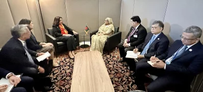 নিউ ইয়র্কে জাতিসংঘের সাধারণ অধিবেশনের ফাঁকে প্রধানমন্ত্রী শেখ হাসিনার সঙ্গে সাক্ষাতে উজরা জেয়া