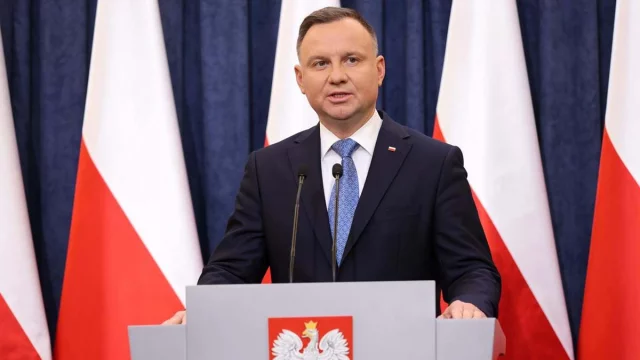  পোল্যান্ডের প্রেসিডেন্ট আন্দ্রেজ দুদা 