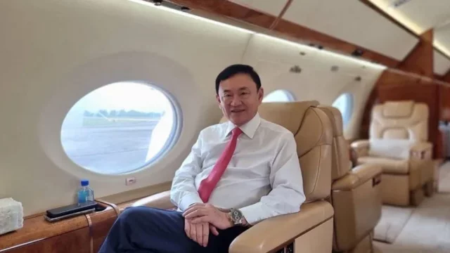 Thaksin-3