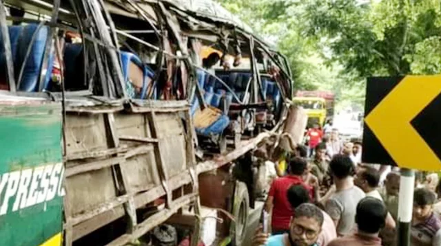 বাগেরহাটে সড়ক দুর্ঘটনায় নিহত- ২