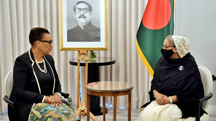 প্রধানমন্ত্রীর সঙ্গে কমনওয়েলথ মহাসচিবের সৌজন্য সাক্ষাৎ প্রধানমন্ত্রীর সঙ্গে কমনওয়েলথ মহাসচিবের সৌজন্য সাক্ষাৎ