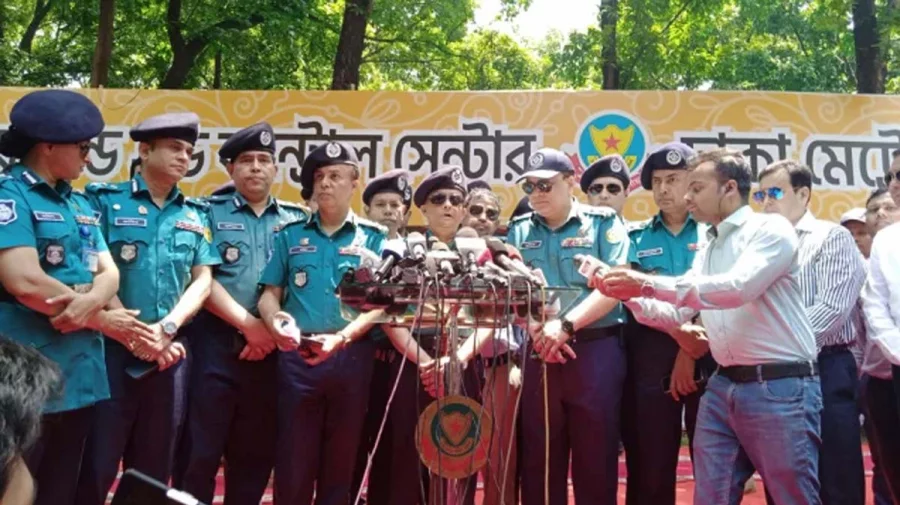 ডিএমপি কমিশনার খন্দকার গোলাম ফারুক ছবি: ফাইল